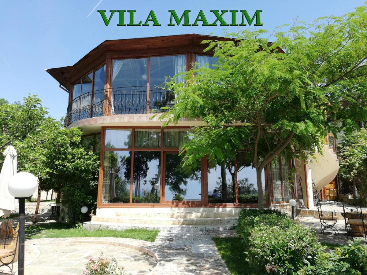 Villa Maxim Varna ภายนอก รูปภาพ